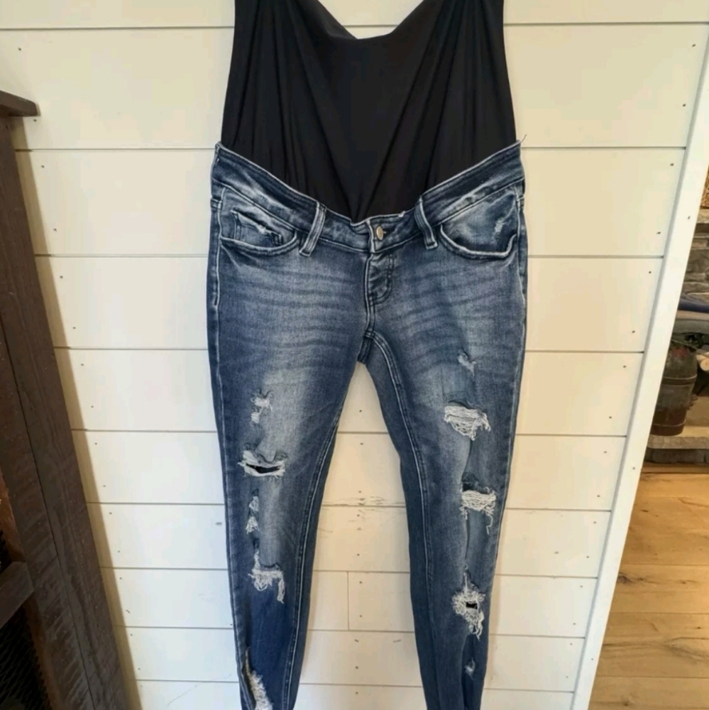 Kancan Maternity Jeans Distressed Raw Hem Size 28